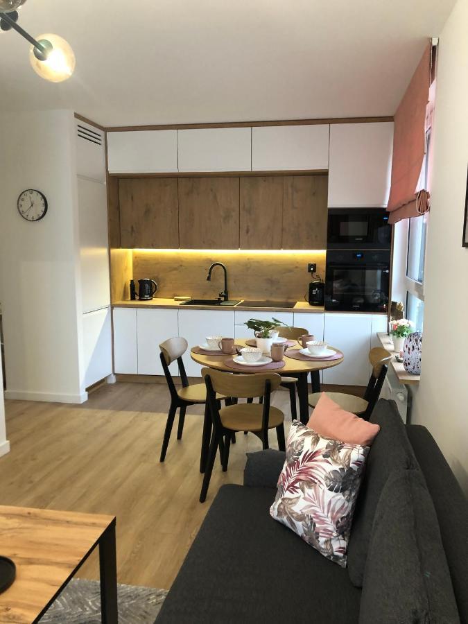 Apartament Pileckiego Nowy Dwor Mazowiecki Modlin Airport Dış mekan fotoğraf