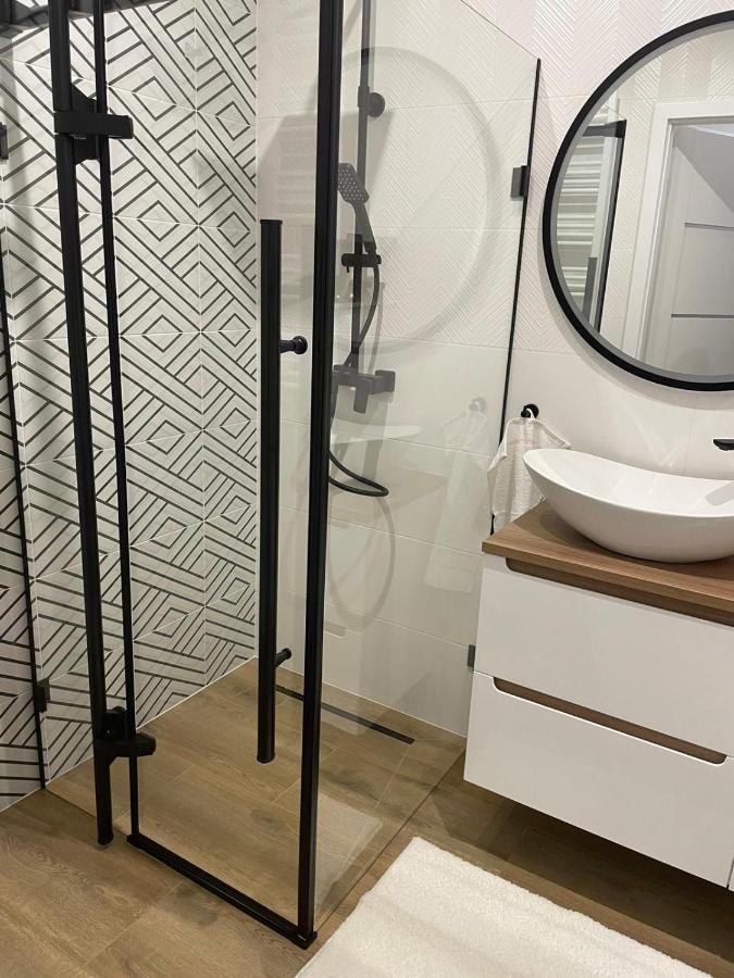 Apartament Pileckiego Nowy Dwor Mazowiecki Modlin Airport Dış mekan fotoğraf