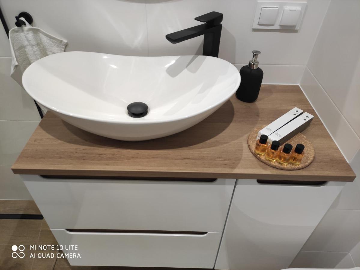 Apartament Pileckiego Nowy Dwor Mazowiecki Modlin Airport Dış mekan fotoğraf